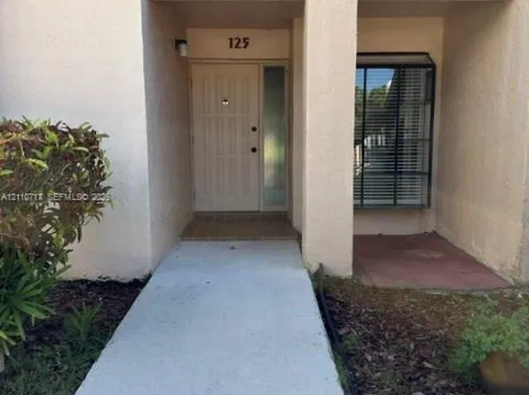 2297 SW 15th St APT 125, Deerfield Beach, FL 33442
