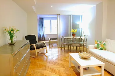 Rented by Barlavi Inc.