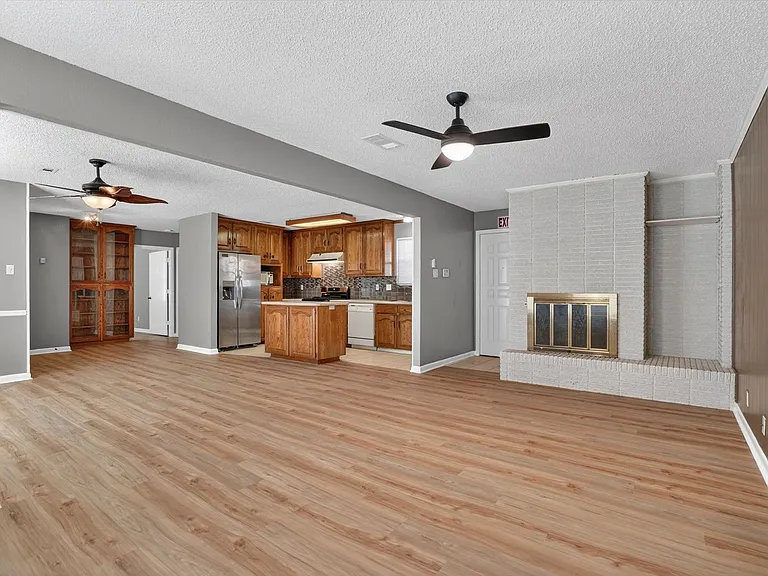2924 Pritchett Dr — Photo 7