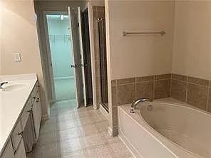 2090 Deptford Dr — Photo 15
