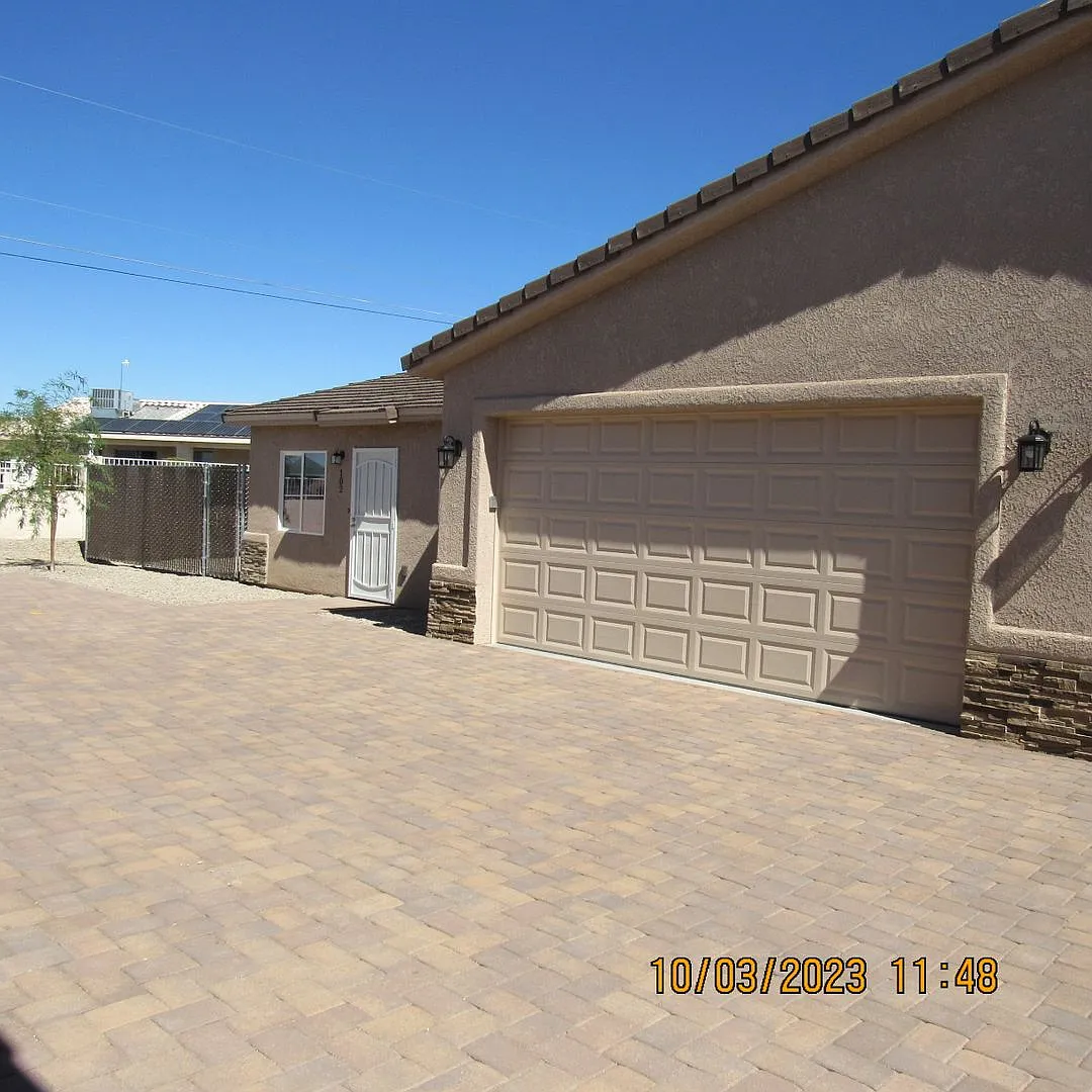 Brand New 2023 — Photo 3