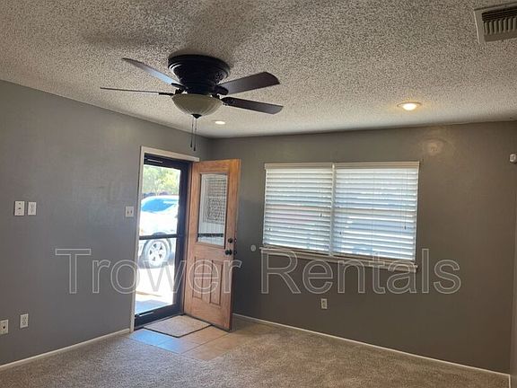2nd image of 5303 N Everglade Ave