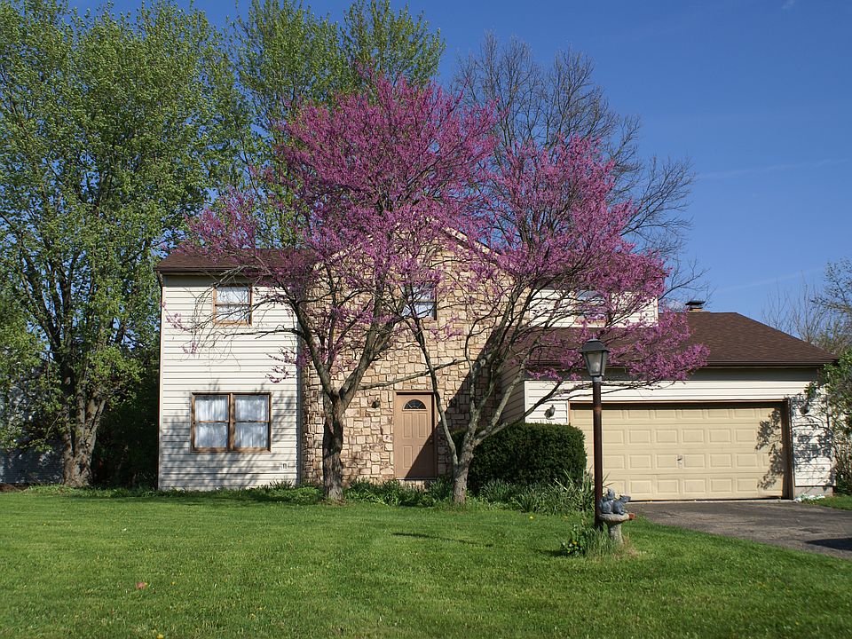 1st image of 12140 Woodstock Ave NW