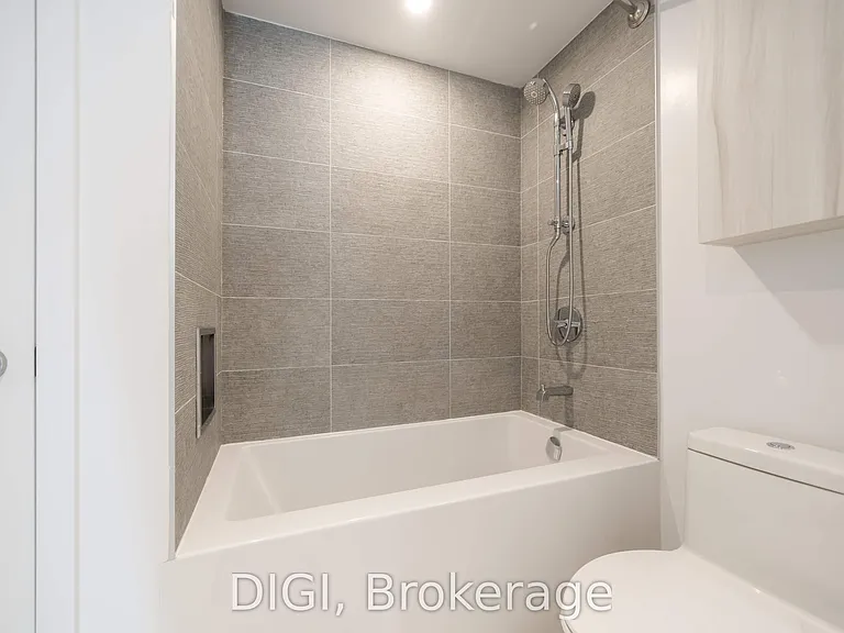 8 Gloucester St #2603 — Photo 12