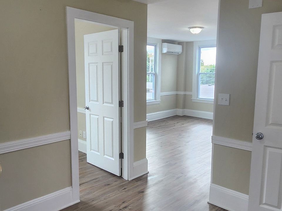 Entry view