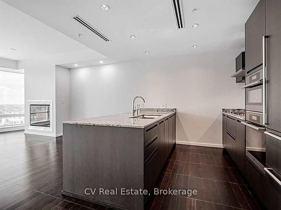 3rd image of 180 University Ave #4604