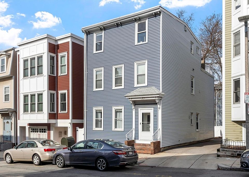 1st image of 30 Woodward St #3