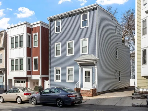 30 Woodward St #3, South Boston, MA 02127