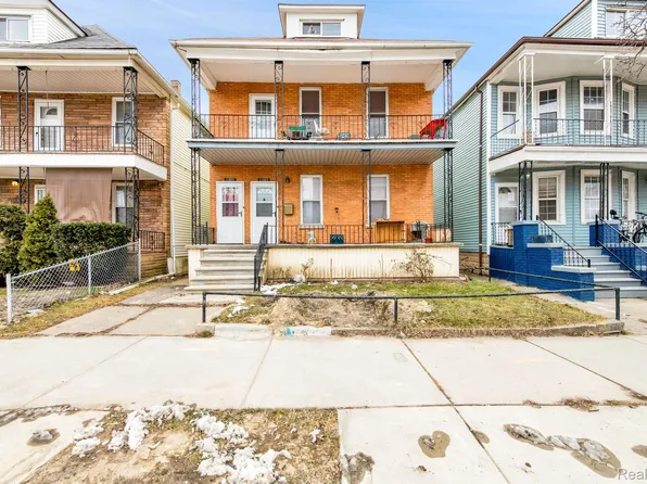 11801 Fleming St, Hamtramck, MI 48212