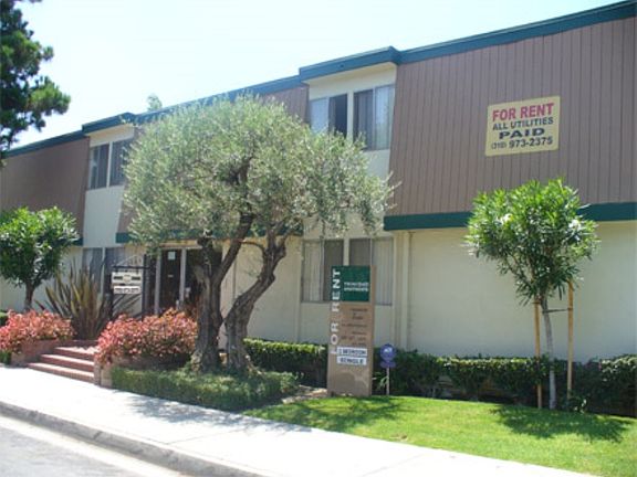 2nd image of 14111 Cordary Ave APT 111