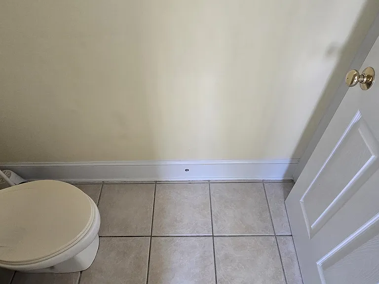 4208 Leicester Ct — Photo 24