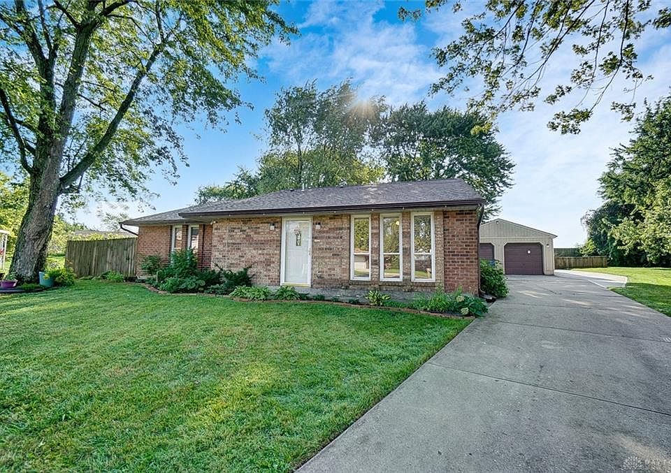 1st image of 6086 Brown Deer Pl