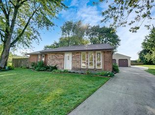 6086 Brown Deer Pl, Dayton, OH 45424