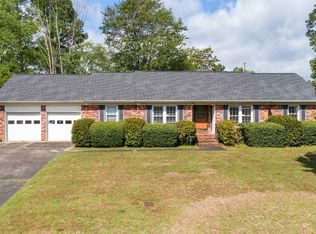 701 Knollwood Dr, Columbia, SC 29209