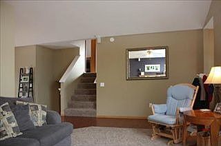 5th image of 430 Tallgrass Dr NE