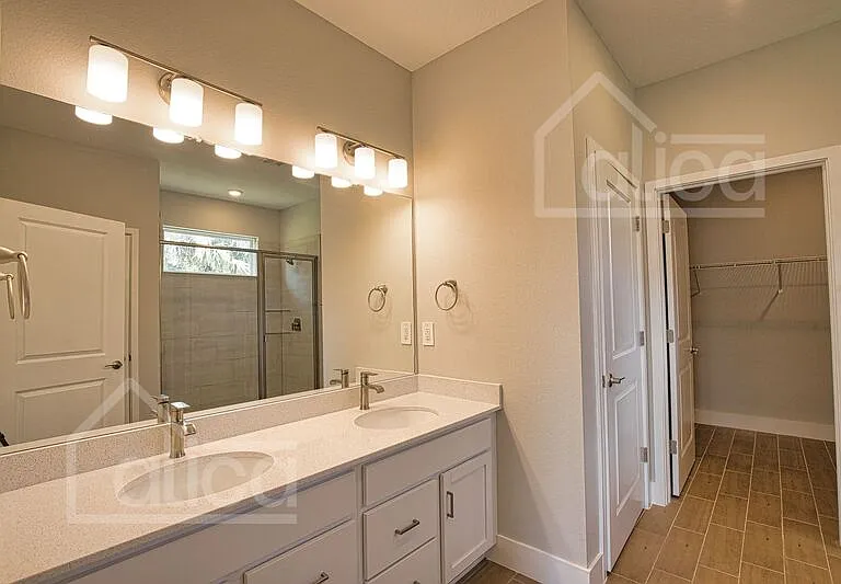 1610 Rada Ln — Photo 24