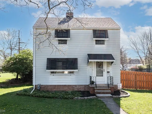 6787 Orchard Blvd, Parma Heights, OH 44130