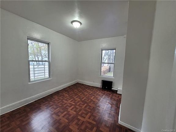 2nd image of 355 Mundy Ln Unit 2W