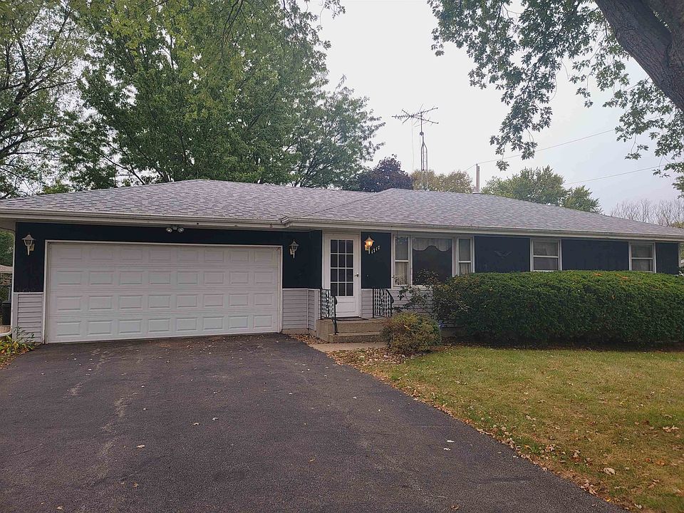 1st image of 1717 Nelson Dr