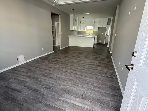 2309 E Viviana St #2, Edinburg, TX 78542