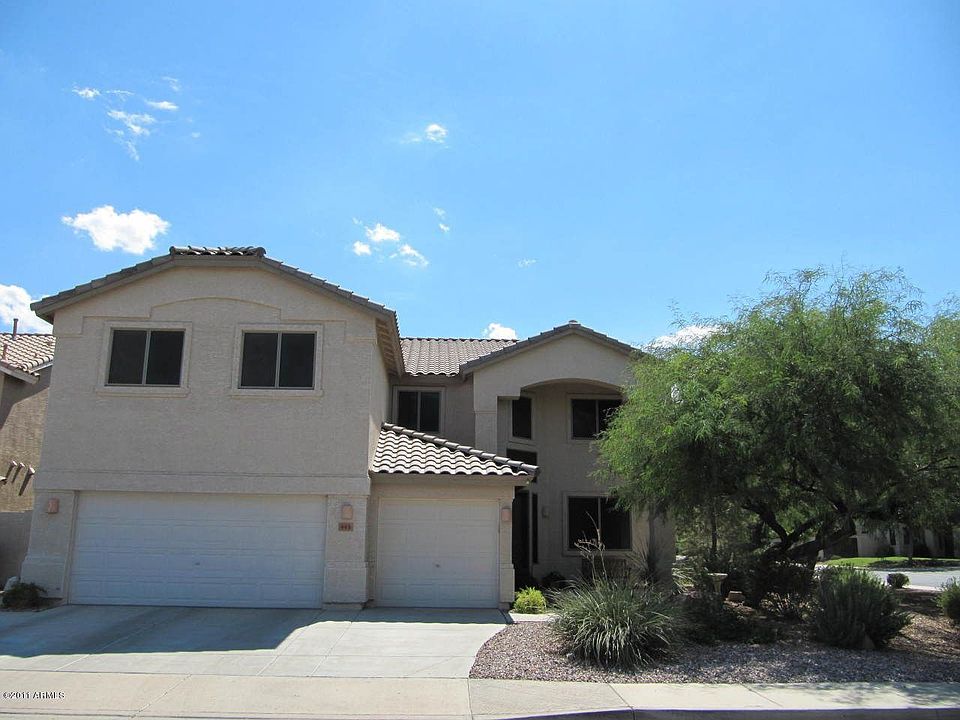 1st image of 443 W Myrtle Dr