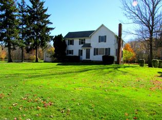 34370 Bainbridge Rd, Solon, OH 44139