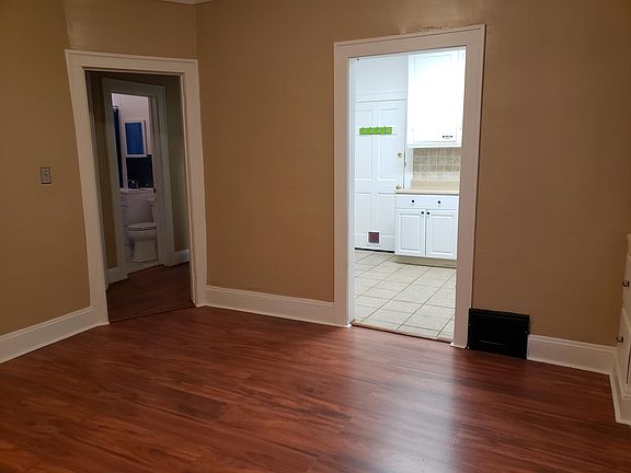 3rd image of 2023 Richland Ave