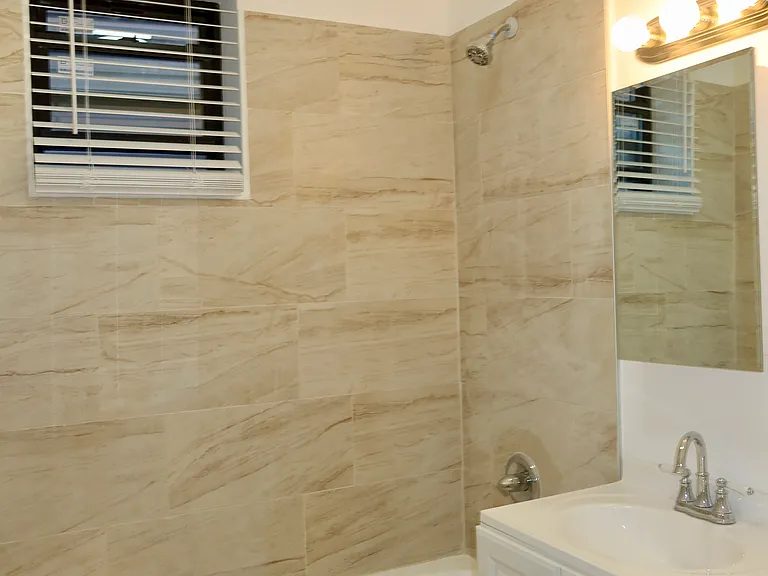 27 Gray St #2 — Photo 11