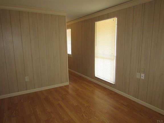 5th image of 5246 Peacock Dr