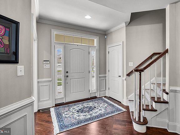 5th image of 10 Brinklow Ct