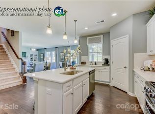 2013 Linn Cove Dr #1988, Waxhaw, NC 28173