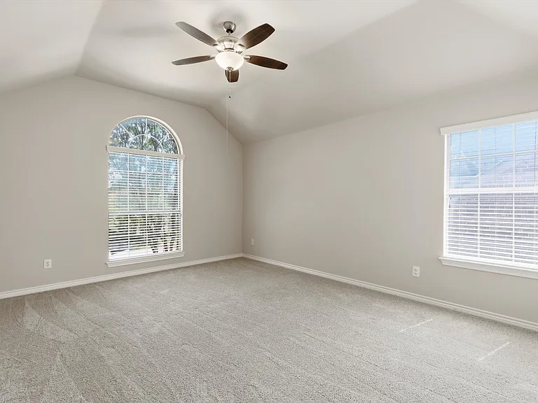 357 Spring Meadow Dr — Photo 26