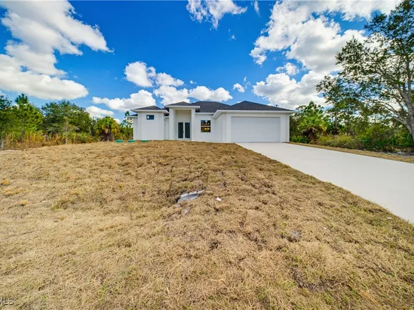 910 North Ave, Lehigh Acres, FL 33972