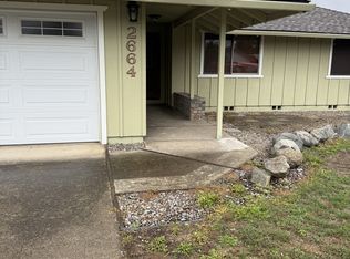 2664 Samoan Way, Medford, OR 97504