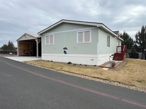 6100 S Highway 97 #49, Redmond, OR 97756
