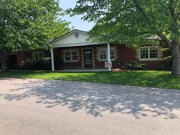 717 Sunset Dr, Taylor Mill, KY 41015