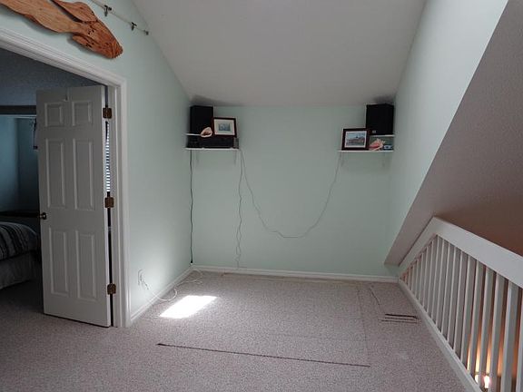 4th image of 4268 Sun Village Ct #32C