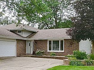 9304 Belmont Ave, Saint John, IN