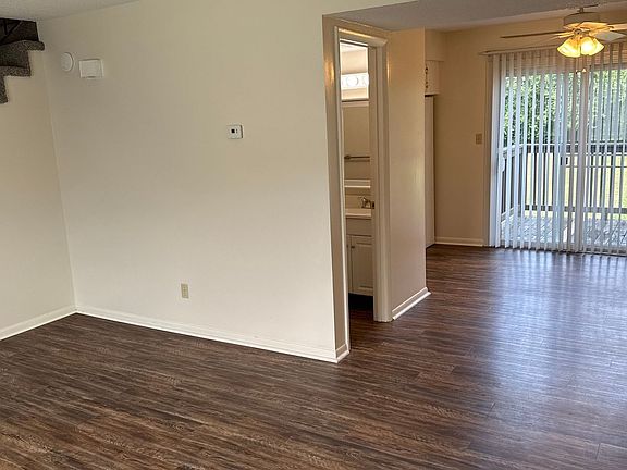 4th image of 2332 Pinewood Dr #2334P