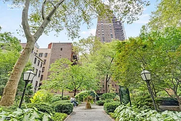 Rented by Sotheby's International Realty