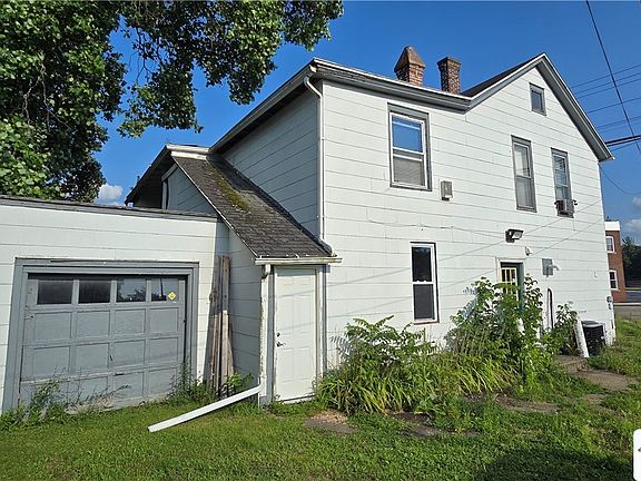 4th image of 318 Wayne St