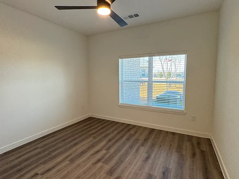 1500 Old Decatur Rd #7201 — Photo 5