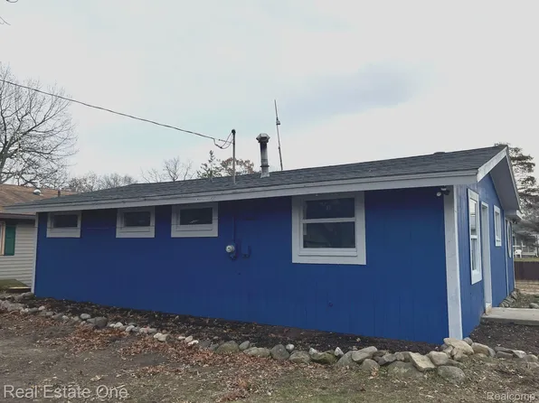 9151 Sue Dr, Pigeon, MI 48755