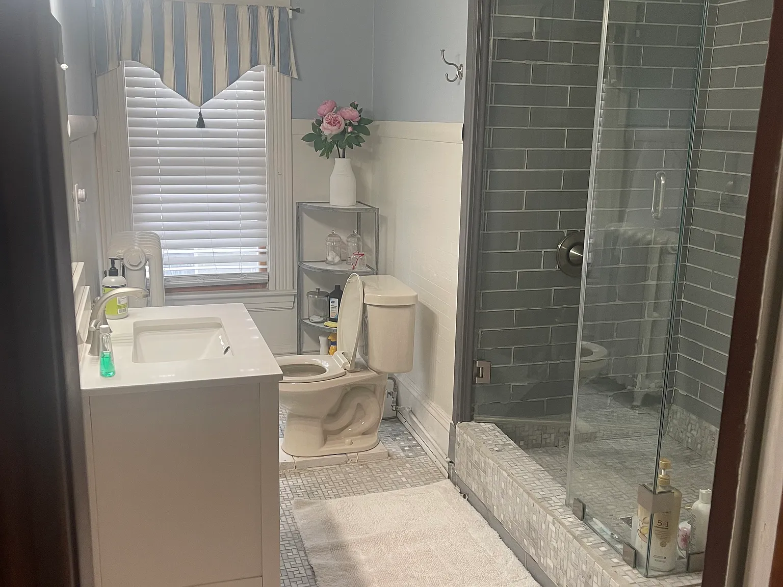 1 bed, 2628 sqft, $1,100 — Photo 2
