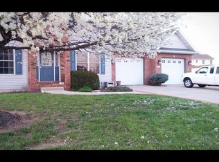 3009 Summerwood Dr, Springfield, IL 62712