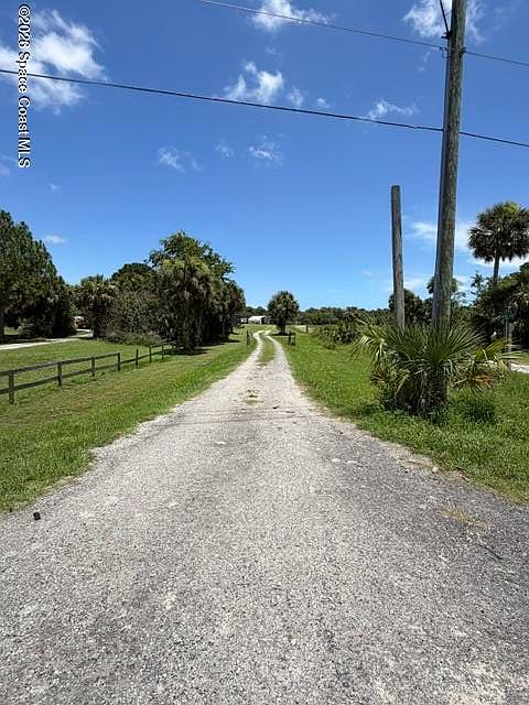 1st image of 4028 Emmanuel Ln