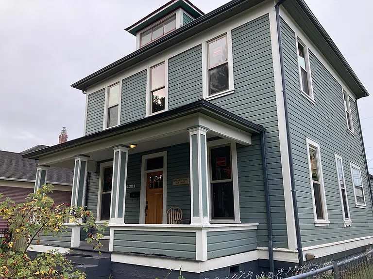 2321 Kulshan St — Photo 2