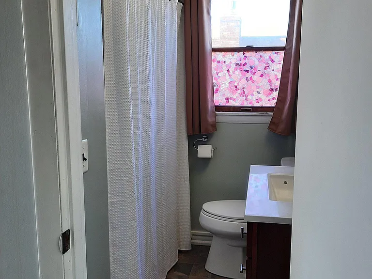 948 Matunuck Beach Rd #4 — Photo 7