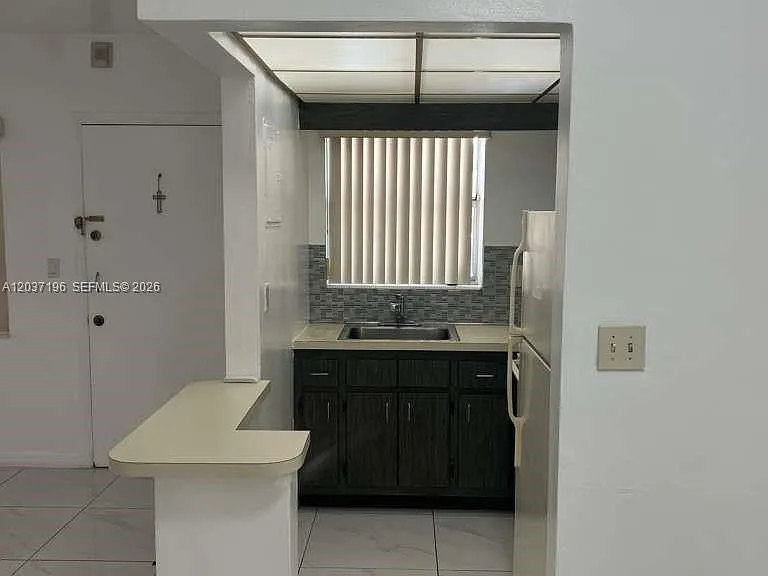 7505 SW 82nd St #322 — Photo 15