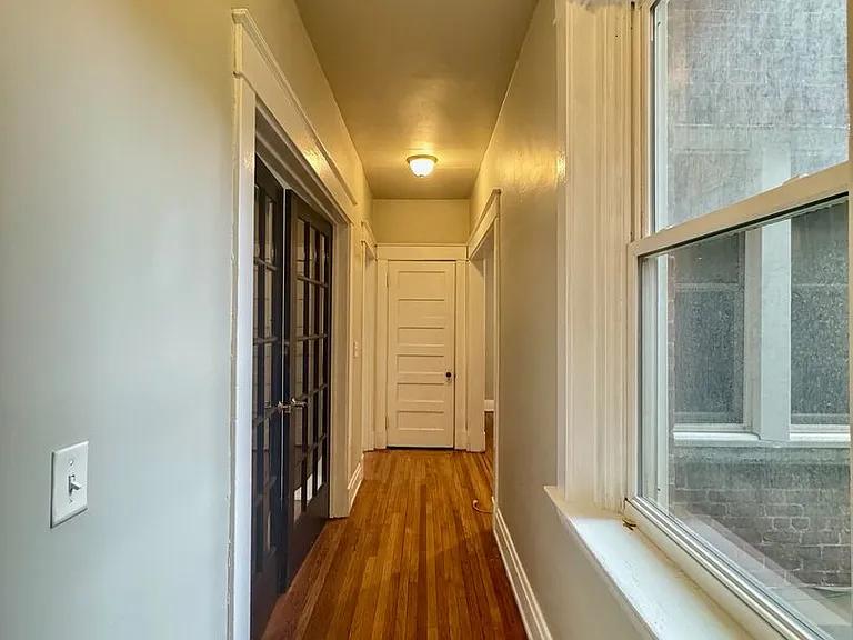 265 W McMillan — Photo 6